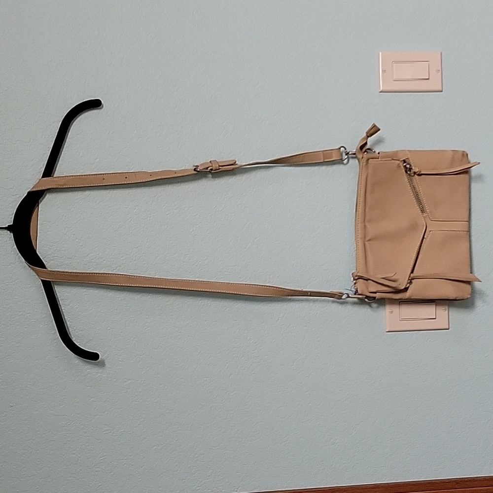 Crossbody purse